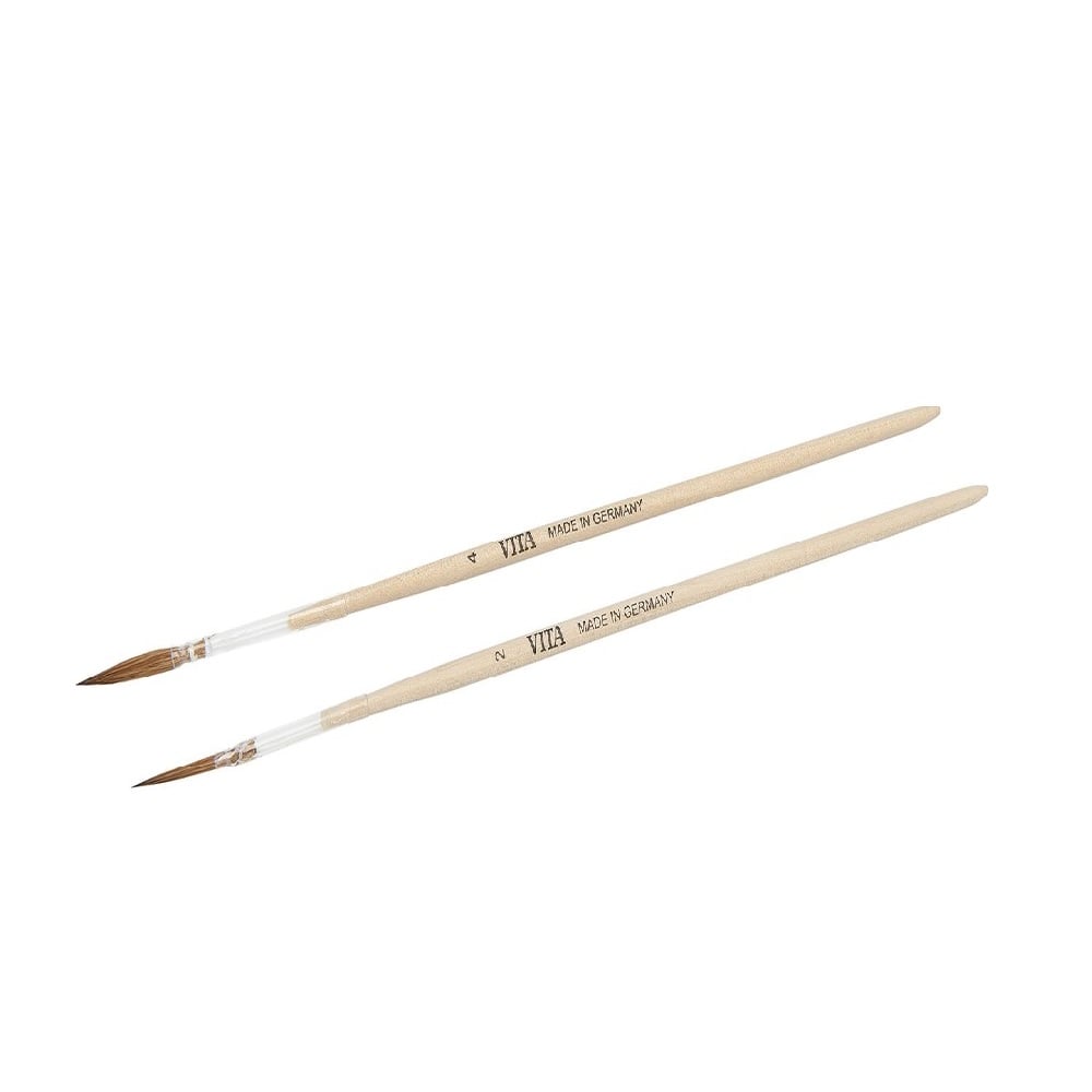 YZ HT SHADE LIQUID SET DE PINCEAUX NO 2 & 4   VITA