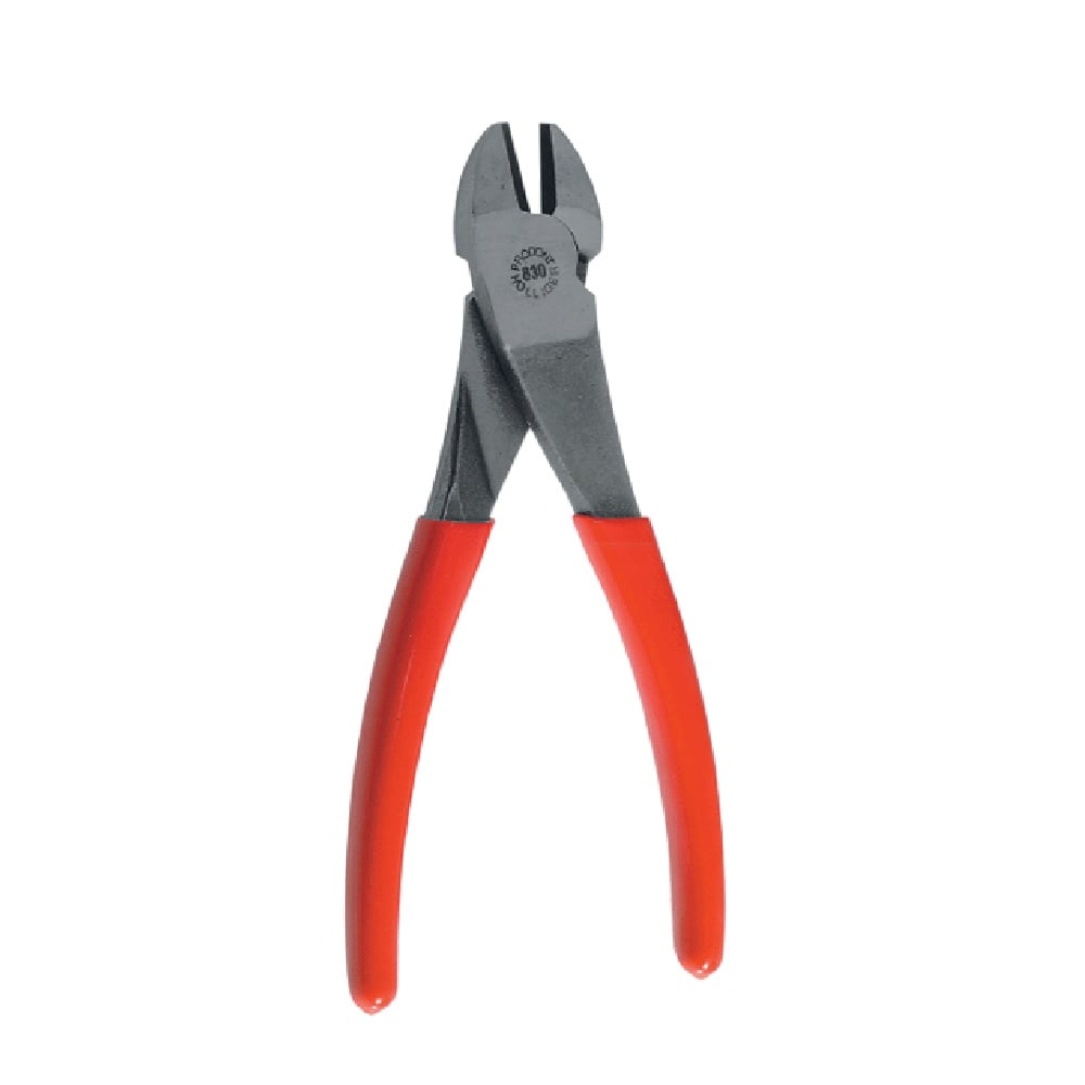 Pince coupante avec isolant