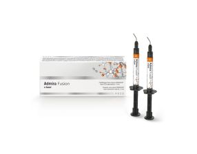 ADMIRA FUSION X-BASE - SPR. 2 X 2 G UNIV 2812 VOCO